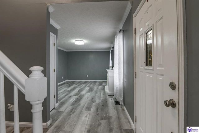 50 Freedom Court, Vine Grove, KY 40175