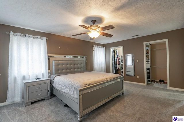 50 Freedom Court, Vine Grove, KY 40175