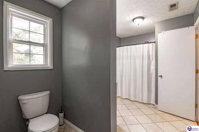 50 Freedom Court, Vine Grove, KY 40175