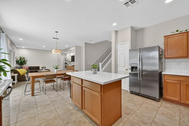 2142 Arnold Drive, Rocklin, CA 95765