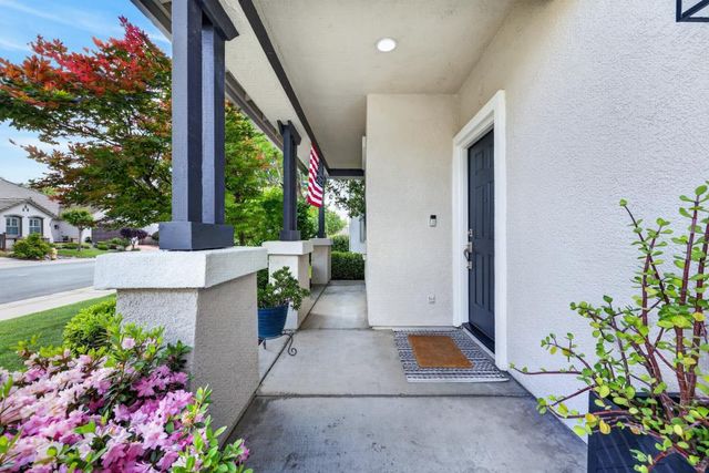 2142 Arnold Drive, Rocklin, CA 95765