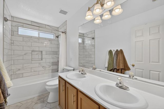 2142 Arnold Drive, Rocklin, CA 95765