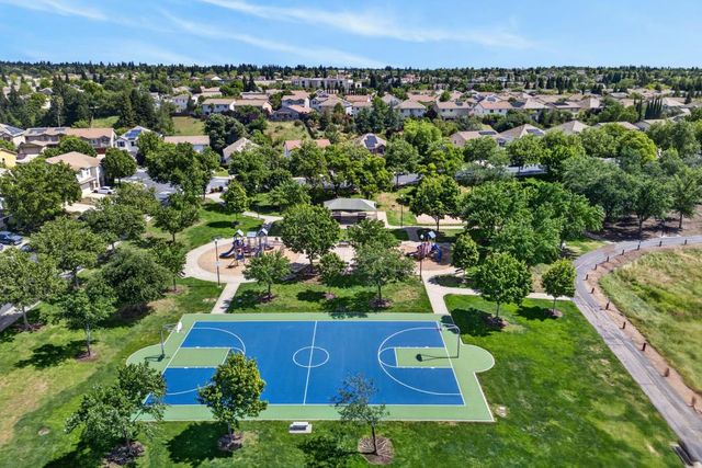 2142 Arnold Drive, Rocklin, CA 95765