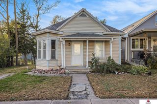 2121 N 30th Street, Lincoln, NE 68503