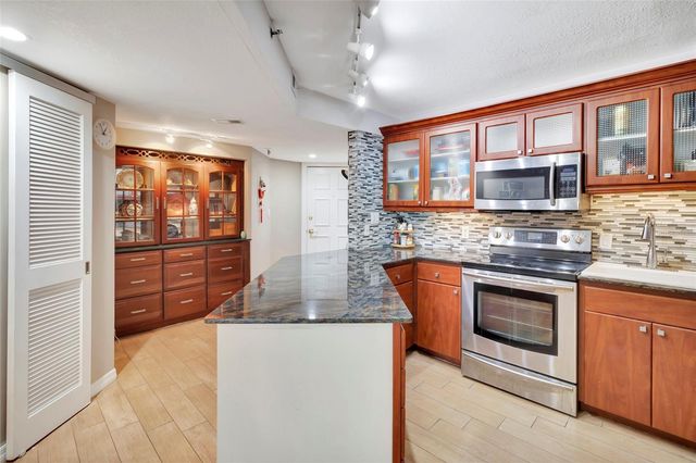 400 E COLONIAL DRIVE 1609, Orlando, FL 32803