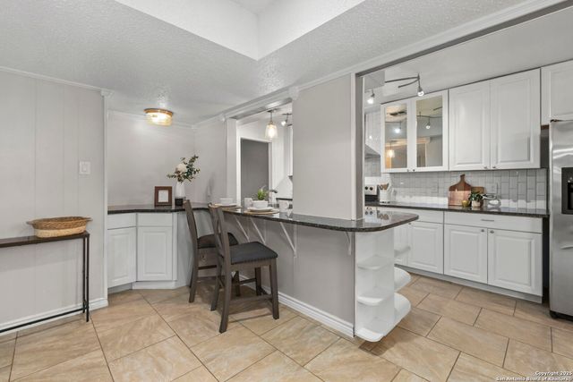 5203 Metcalf, Windcrest, TX 78239