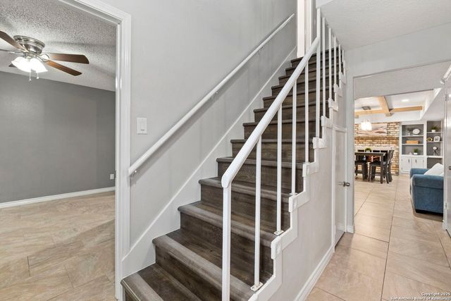 5203 Metcalf, Windcrest, TX 78239