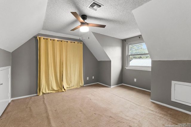 5203 Metcalf, Windcrest, TX 78239