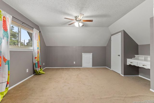 5203 Metcalf, Windcrest, TX 78239