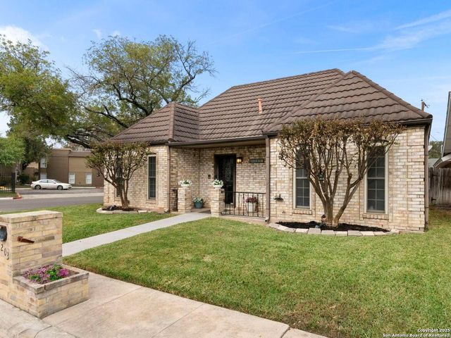 5203 Metcalf, Windcrest, TX 78239