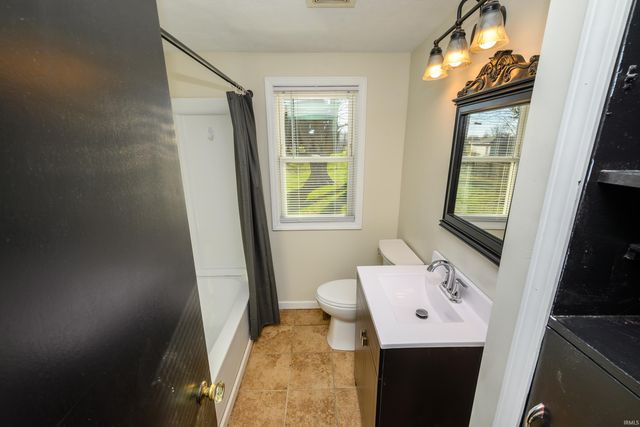 3506 S Penn Street, Muncie, IN 47302