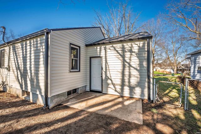 3506 S Penn Street, Muncie, IN 47302
