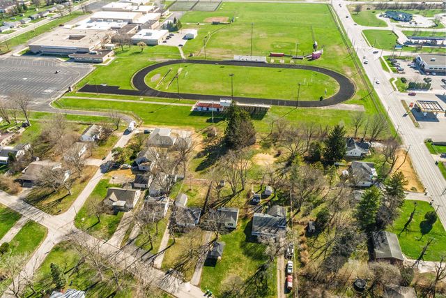 3506 S Penn Street, Muncie, IN 47302