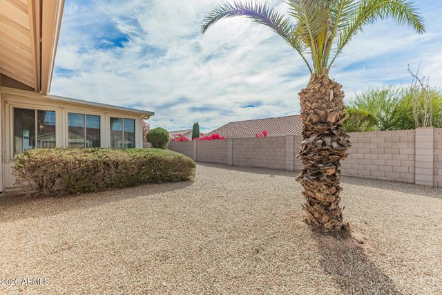 1413 E PEACH TREE Drive, Chandler, AZ 85249