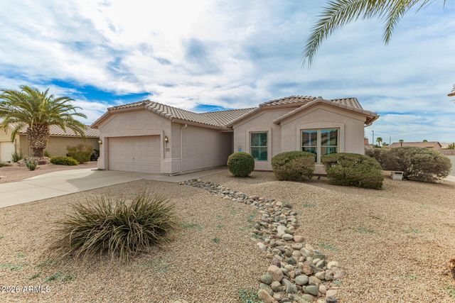 1413 E PEACH TREE Drive, Chandler, AZ 85249