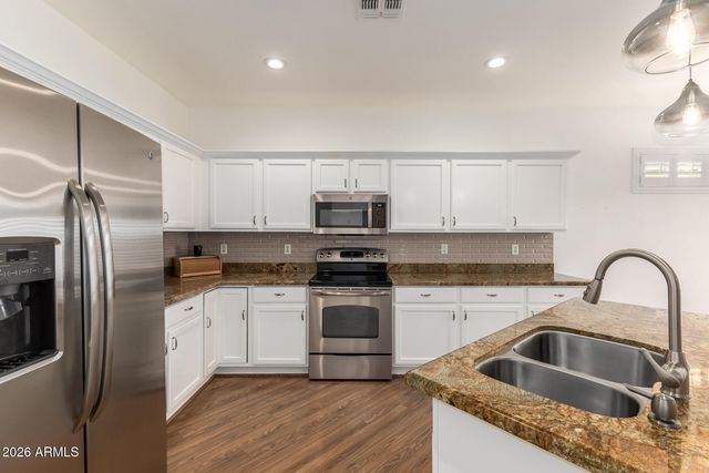 1413 E PEACH TREE Drive, Chandler, AZ 85249