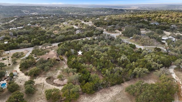 9020 Gainsborough Dr., Spring Branch, TX 78070