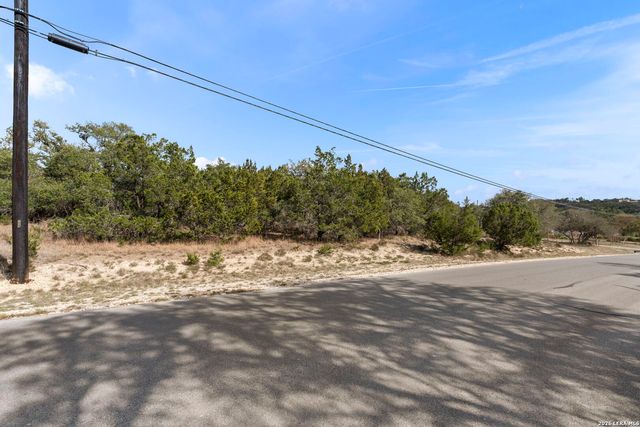 9020 Gainsborough Dr., Spring Branch, TX 78070