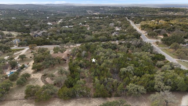 9020 Gainsborough Dr., Spring Branch, TX 78070