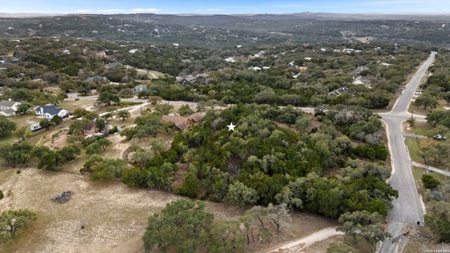 9020 Gainsborough Dr., Spring Branch, TX 78070