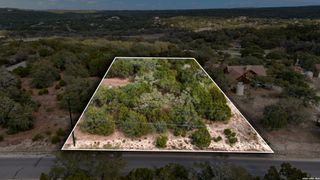 9020 Gainsborough Dr., Spring Branch, TX 78070