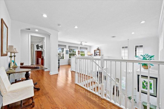 1437 Barlow Court, Palm Beach Gardens, FL 33410