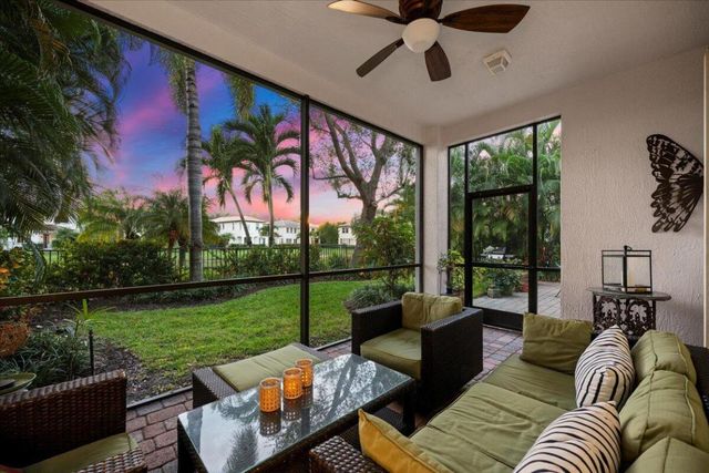 1437 Barlow Court, Palm Beach Gardens, FL 33410