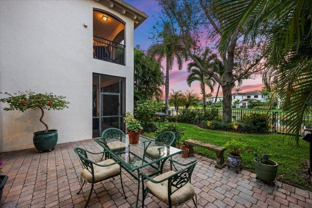 1437 Barlow Court, Palm Beach Gardens, FL 33410