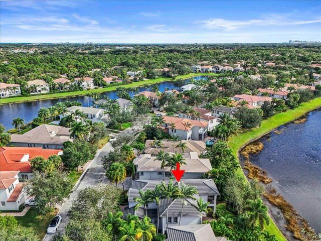 1437 Barlow Court, Palm Beach Gardens, FL 33410