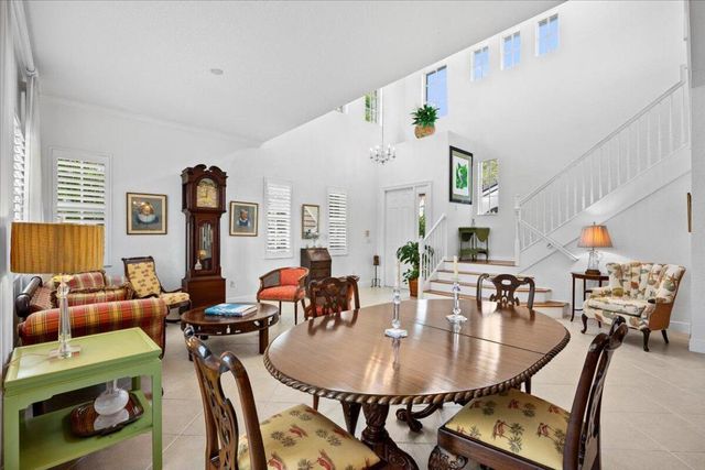 1437 Barlow Court, Palm Beach Gardens, FL 33410