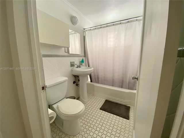 215 Antilla Avenue 1, Coral Gables, FL 33134