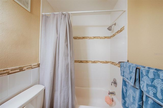 1860 MASSACHUSETTS AVENUE NE 224, St Petersburg, FL 33703