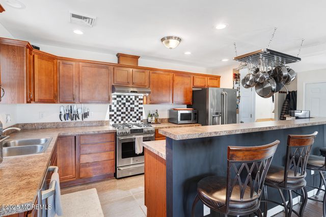 23 N Captains Drive, Little Egg Harbor, NJ 08087