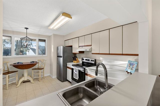 259 Moss Oak Lane, St Simons Island, GA 31522