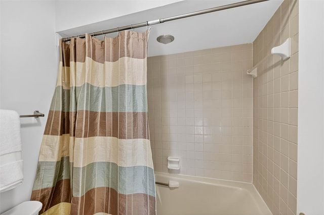 259 Moss Oak Lane, St Simons Island, GA 31522