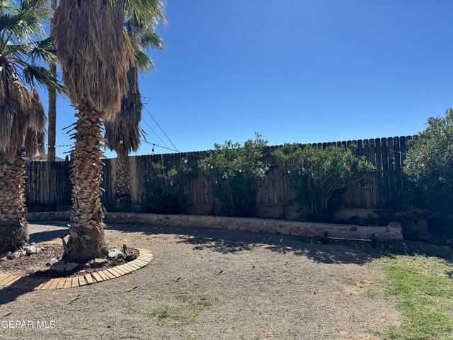 7404 JON MEIER Court, El Paso, TX 79912