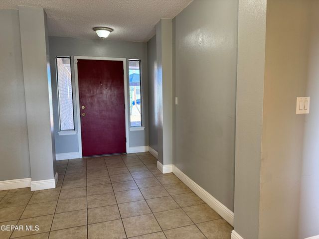 7404 JON MEIER Court, El Paso, TX 79912