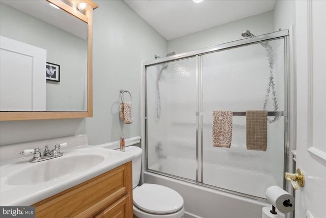 843 STERNER MILL RD, Feasterville Trevose, PA 19053