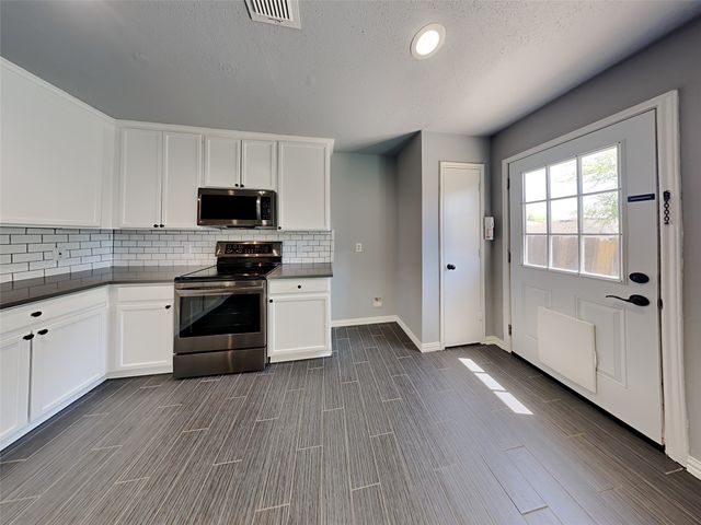 3808 Bandera Ranch Road, Fort Worth, TX 76262