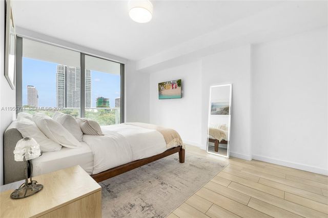 1600 SW 1st Ave 707, Miami, FL 33129