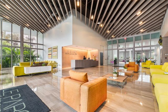 1600 SW 1st Ave 707, Miami, FL 33129