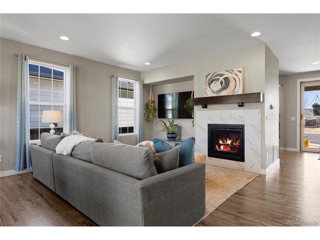 393 Midden Pl, Castle Rock, CO 80104