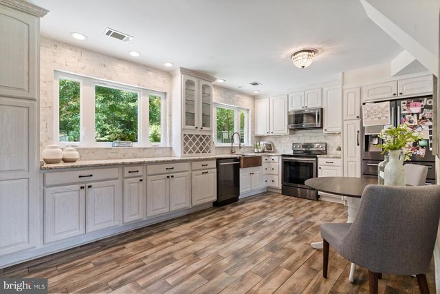 721 CLARKS RUN RD, La Plata, MD 20646