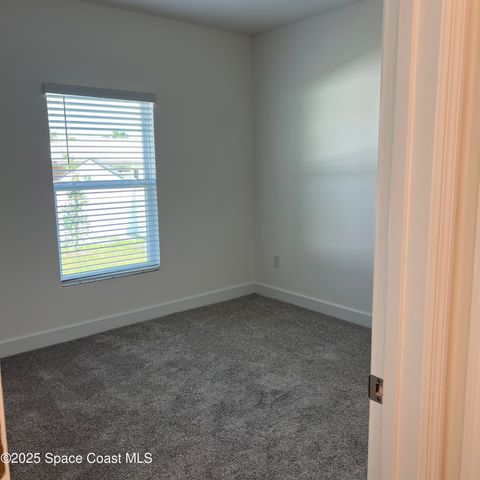 1787 Fallon Boulevard NE, Palm Bay, FL 32907