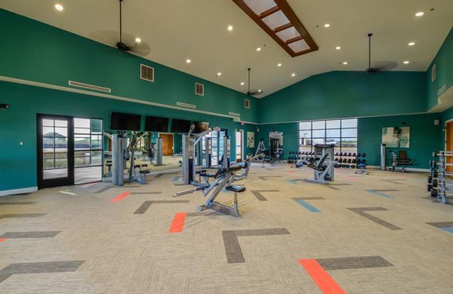 3541 Hank Drive, Heartland, TX 75114