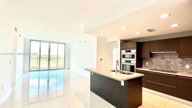 7751 NW 107th Ave 612, Doral, FL 33178