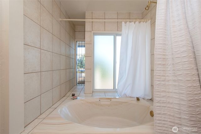 1633 E 5th Street, Port Angeles, WA 98362