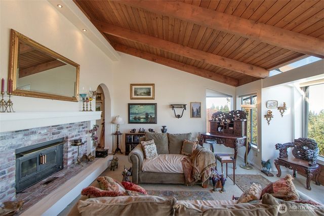 1633 E 5th Street, Port Angeles, WA 98362