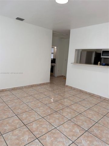 636 SW 8th Avenue 636, Miami, FL 33130