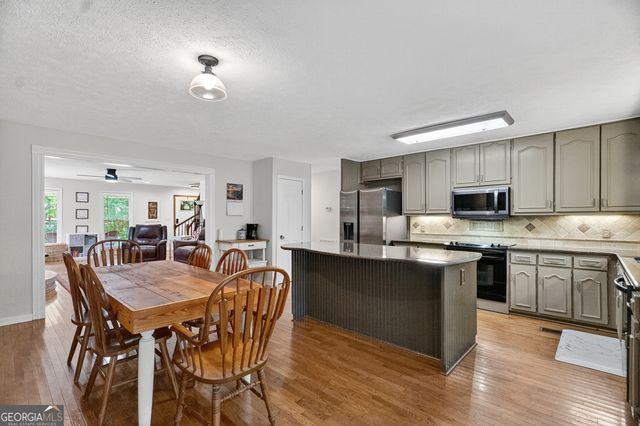 225 Linda Lane, Lagrange, GA 30240